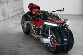 insane-lazareth-lm-847-bike-uses-a-470-hp-maserati-v8-engine_8