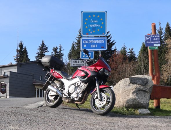 Przełęcz dla motocyklistów motocyklistów w Polsce - przełęcz Okraj
