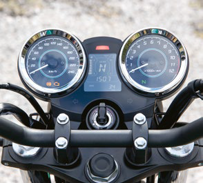 Kawasaki Z650 RS zegary