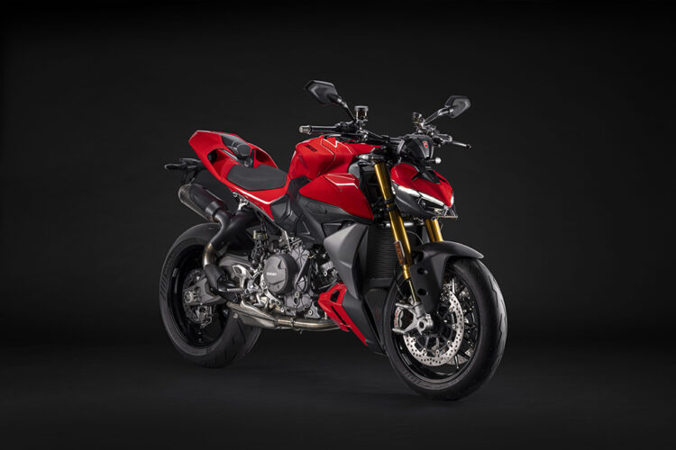 DUCATI STREETFIGHTER V2